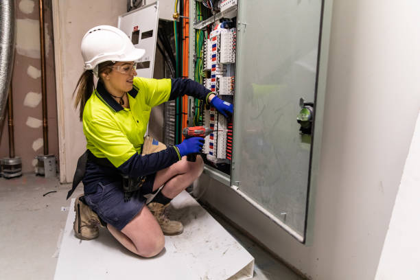 Best Home Electrical Repair  in Columbus, WI